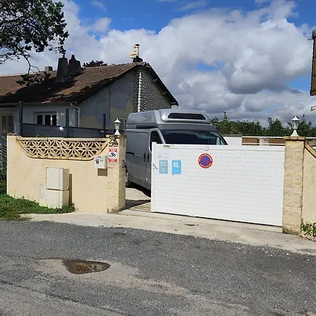 Apartman Accueillant T2 Avec Piscine En Option *
