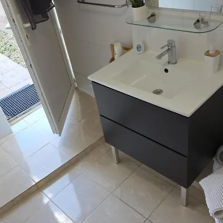 Lejlighed Agreable T2 Avec Piscine En Option