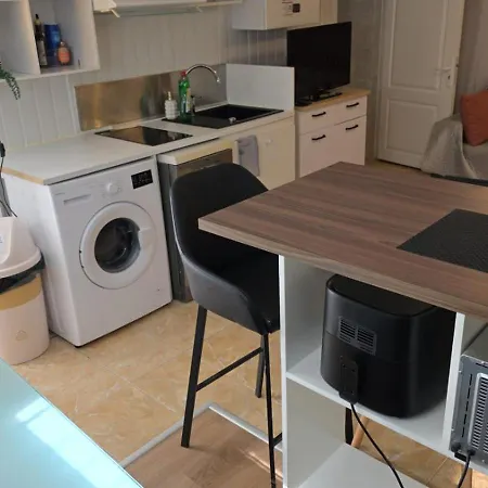 Апартаменты Sublime T2 Avec Piscine En Option La Ferte-Gaucher
